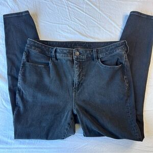 American Eagle Outfitters Faded Black Jegging Skinny Jeans